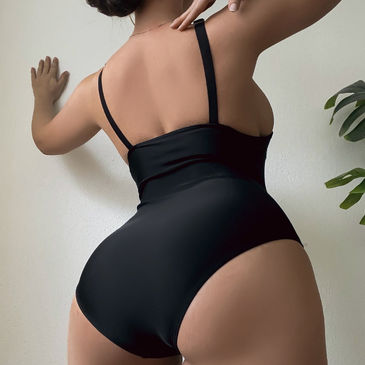 European and American new sexy one-piece solid color mesh splicing one-piece swimsuit 2448